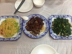 -邱记私房菜·十八年本地菜