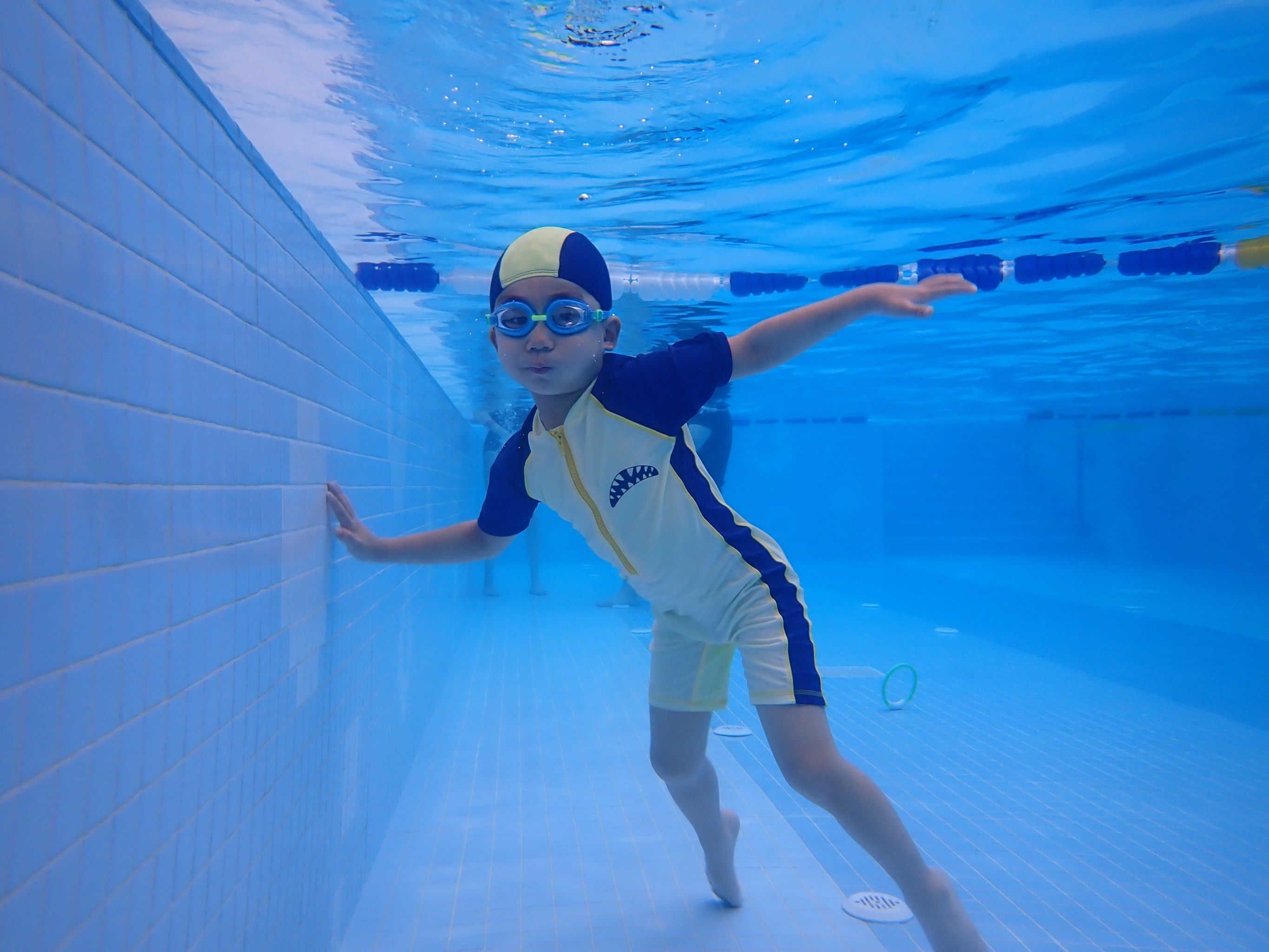 龙格亲子游泳
