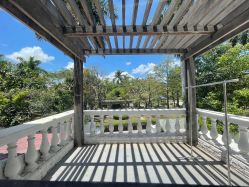 -巴黎婚纱摄影工作室