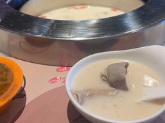 -煲宫猪肚鸡(晶品店)