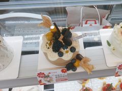 -花花卷卷·鲜食蛋糕(静安久光百货店)