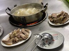 -阿婆东山羊肉店(鸿港海鲜批发市场店)