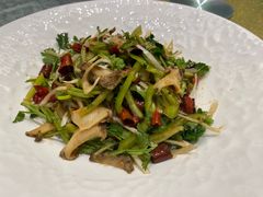 -南湖春色海鲜食府(中兴街店)