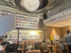 -黑胶星球(华发中城商都店)
