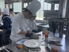 -上海市曹杨职业技术学校