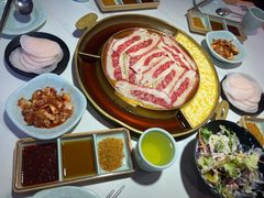 -猪啊牛呀羊啊铜盘烤肉(正大广场店)