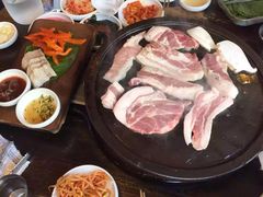Dombe豚(黑猪肉街店)-Dombe豚(黑猪肉街店)