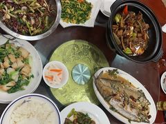 -漁耕小厨农家院(武当山店)