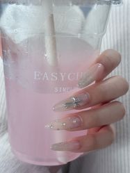 -尤米一站式美甲美睫