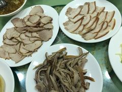 -李连贵熏肉大饼(沈阳站店)