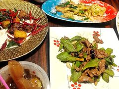 -粤·向群饭店(麓景路店)