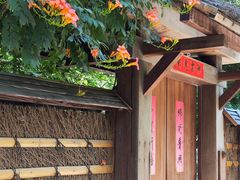 -龙华寺