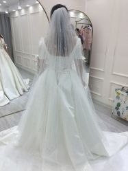-艾朵婚纱
