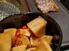 -铭牛烧肉·和牛海鲜自助(高新月牙湖店)