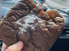 快雪时情墨宝鸡蛋软欧包-风车面包
