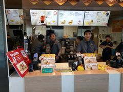 -麦当劳(展览路店)
