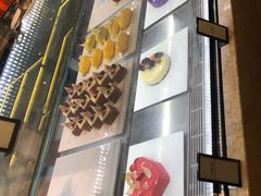 -大中华希尔顿酒店-念自助餐·嗨啤·小龙虾