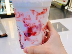 小雪荔枝瑞纳冰-瑞幸咖啡(国贸商场店)