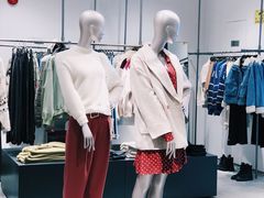 -URBAN REVIVO(欢乐海岸购物中心店)