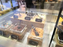 面包甜点陈列柜-麦当劳(新王府井店)