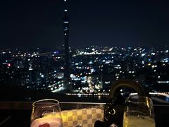 -广州柏悦酒店·悦吧·顶楼露天酒吧