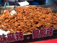 -六合夜市