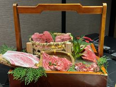 -山川小町·极番烧肉(新地假日广场店)
