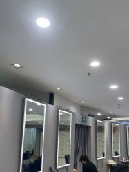 点击看大图 -八佰伴8008星级形象店
