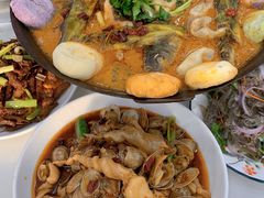 -丹水桥地锅鱼·翘嘴鲌·地方特色全鱼宴(丹江口大坝店)