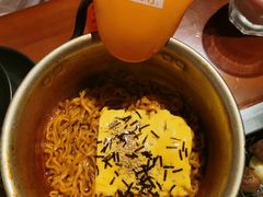 -肉甲韩国木炭烤肉(新壹街1店)