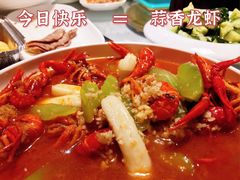 -茸梅路右拐龙虾-农家菜(松江店)