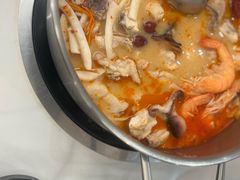 -喃喃椰·糟粕醋·椰子鸡火锅(七堡花园店)