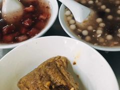 -芳婆糕团店(王府大街店)