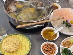 -官塘陈记鱼生·潮汕砂锅粥·牛肉火锅(潮枫路总店)