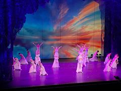 -交通银行前滩31演艺中心