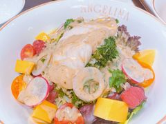 鸡胸羽衣甘蓝沙拉-Angelina安吉丽娜(恒隆广场店)