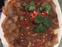 开胃牛蹄筋-巴特餐饮6加1音乐餐吧·新疆菜