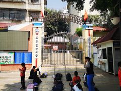 -正宗杨记普洱酸醋米线(总店)
