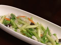 -大理实力希尔顿酒店御璽中餐厅YUXI – CHINESE RESTAURANT