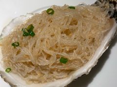 蒜蓉烤生蚝-船歌·鱼水饺青岛菜(闽江二路店)