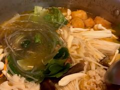 -一席地·本地鸡窝·杭帮鸡火锅(萧山银隆百货店)