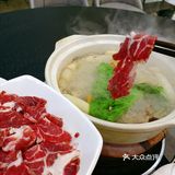 听说夏天就要一边开空调一边吃打边炉[得意]