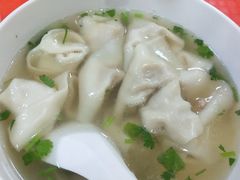 -周震馄饨