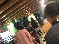 等位区-梨花自助烤肉(天河城店)