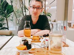 -théATRE 茶聚场(王府中環店)