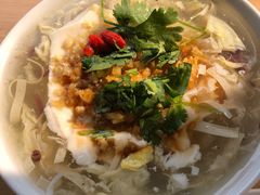 豆腐汤-花悦豆香