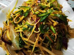 -东北四季饺子王(华山路店)