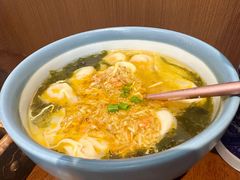 蟹粉虾仁馄饨-蟹上黄·蟹黄面·江南糖水(人民广场店)