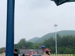 -汤山欢乐水世界