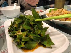 龙豆-滕记星发餐室·新加坡菜(巨鹿路店)